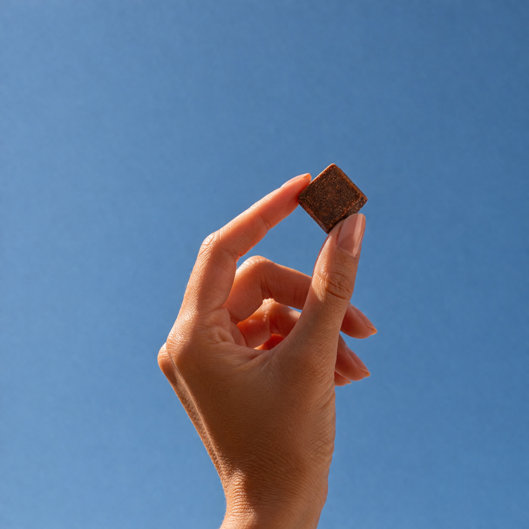 Gentle Period Tea Cube